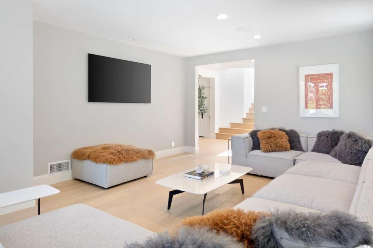 Balmain Manor By Awhile Casa de férias